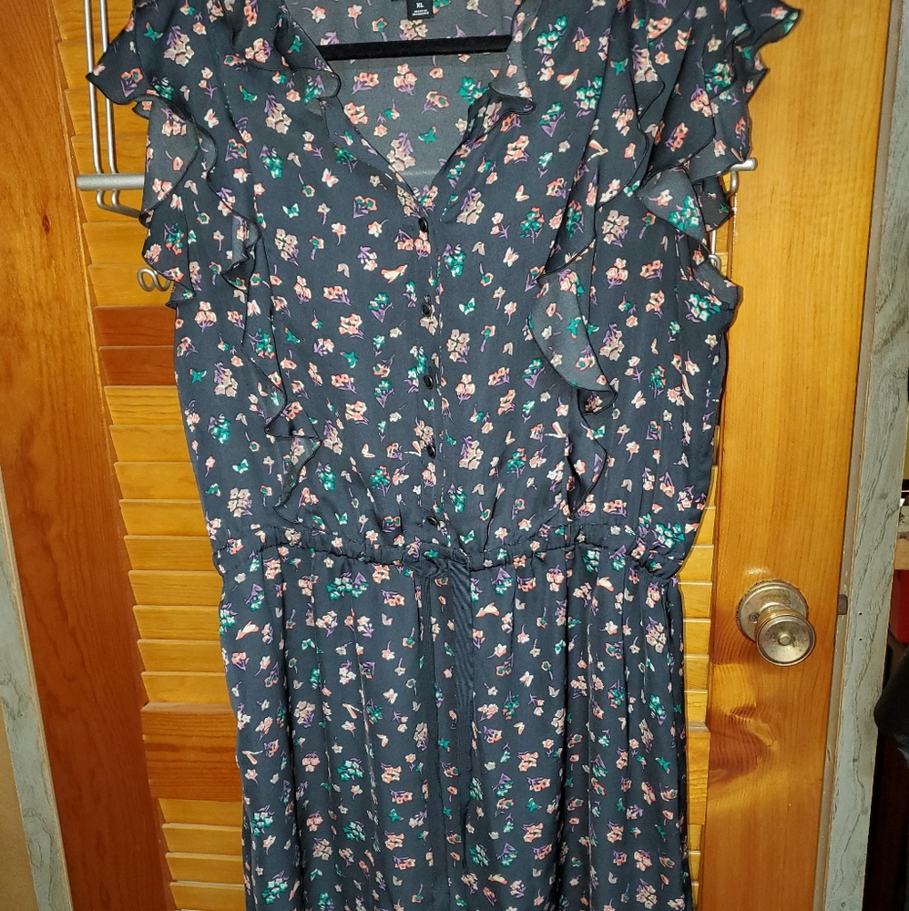 Flutter Sleeve Dress